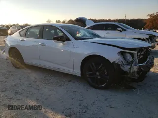 2025 Acura TLX w/A-Spec Package with VIN 19UUB6F54SA000910, listed as a Copart auction lot 82990624 with 5 mi miles and Salvage Title. Bid and sale history available at carsss.com. Image 4.