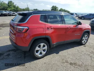 2019 Jeep Compass Altitude z VIN 3C4NJDBB0KT846787, wystawiony jako Copart lot #64287575 z przebiegiem 29 908 mil mil oraz Szkoda całkowita • Salvage title. Historia ofert i sprzedaży dostępna na DreamBid. Obrazek 3.