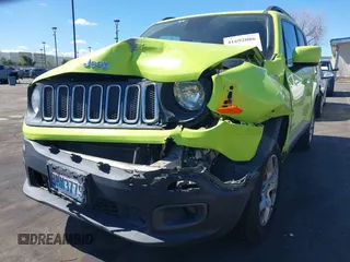 2018 Jeep Renegade Latitude with VIN ZACCJBBB0JPH45346, listed as a IAAI auction lot 41692086 with 98,103 mi miles and . Bid and sale history available at carsss.com. Image 6.