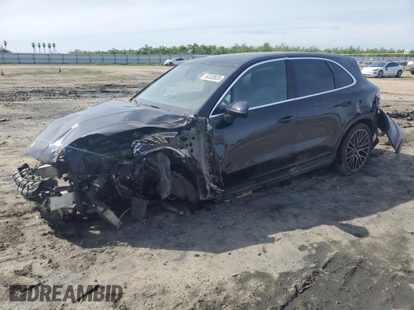 2020 Porsche Cayenne with VIN WP1AA2AY7LDA05290, listed as a Copart auction lot 50330835 with 70,155 mi miles and Salvage title. Bid and sale history available at DreamBid. Image 1.