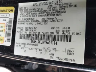 2017 Lincoln MKZ Hybrid Premiere with VIN 3LN6L5KU8HR601114, listed as a IAAI auction lot 41503506 with 86,629 mi miles. Bid and sale history available at carsss.com. Image 9.