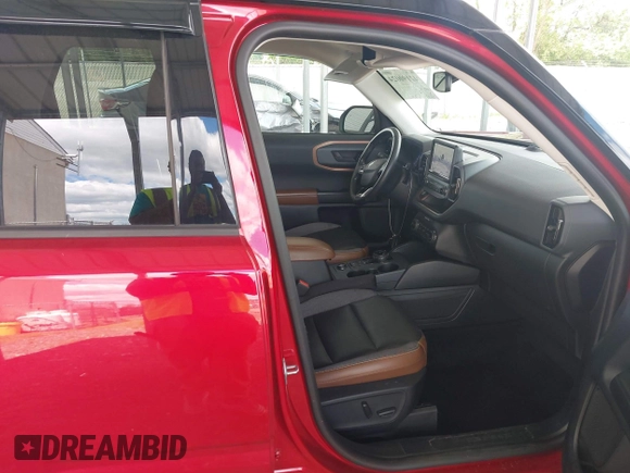 2021 Ford Bronco Sport Outer Banks with VIN 3FMCR9C63MRB00151, listed as a IAAI auction lot 42190024 with 42,051 mi miles and . Bid and sale history available at DreamBid. Image 5.