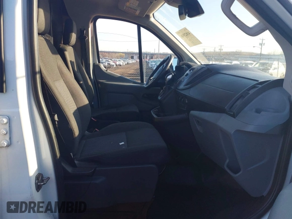 2019 Ford Transit с VIN 1FTYR1ZM1KKB01558, выставлен на аукционе IAAI как лот 41823506 с пробегом 73 250 миль миль и . История ставок и продаж доступна на DreamBid. Изображение 5.