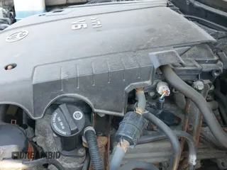 2011 Toyota Tacoma with VIN 5TFMU4FNXBX002476, listed as a IAAI auction lot 42370549 with 200,616 mi miles and . Bid and sale history available at DreamBid. Image 19.