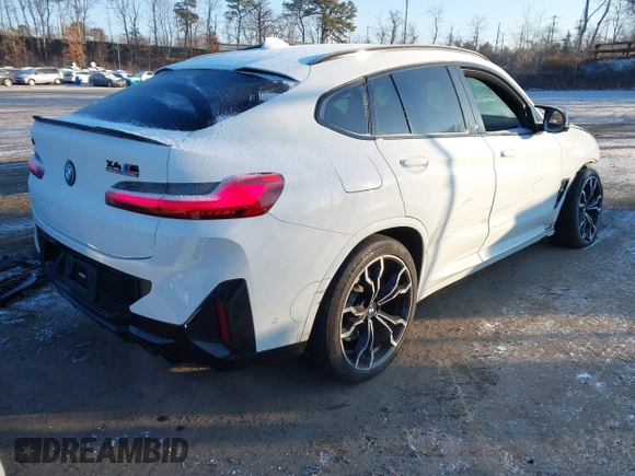 2022 BMW X4 M with VIN 5YM23EC00N9L88771, listed as a IAAI auction lot 41362198 with 29,949 mi miles. Bid and sale history available at carsss.com. Image 4.