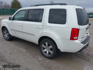 2015 Honda Pilot Touring with VIN 5FNYF4H92FB054485, listed as a IAAI auction lot 41736909 with 159,813 mi miles. Bid and sale history available at carsss.com. Image 3.