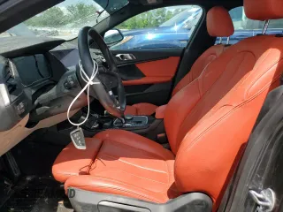 2021 BMW 2 Series 228i с VIN WBA53AK02M7H45054, выставлен на аукционе Copart как лот 60262195 с пробегом Не указан миль и На запчасти • Non repairable. История ставок и продаж доступна на DreamBid. Изображение 7.