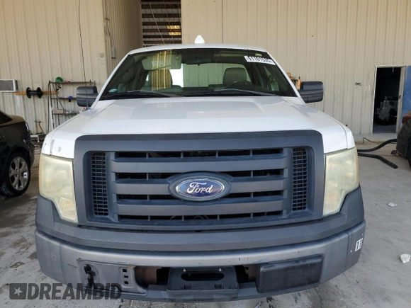 2010 Ford F-150 XL с VIN 1FTMF1CW2AKA46442, выставлен на аукционе Copart как лот 61101535 с пробегом 85 411 миль миль и Чистый • Clean title. История ставок и продаж доступна на DreamBid. Изображение 5.
