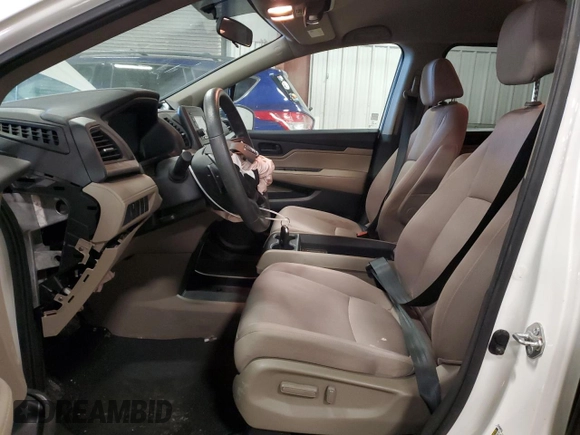 2018 Honda Odyssey LX with VIN 5FNRL6H26JB026483, listed as a Copart auction lot 43139325 with 45,364 mi miles and Clean Title. Bid and sale history available at carsss.com. Image 7.