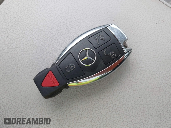 2015 Mercedes-Benz S-Class S 550 with VIN WDDUG8CB6FA185219, listed as a IAAI auction lot 42032135 with 104,346 mi miles. Bid and sale history available at carsss.com. Image 11.