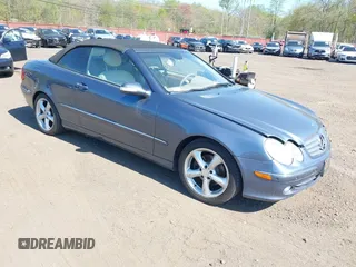 2005 Mercedes-Benz CLK 320 z VIN WDBTK65GX5T044205, wystawiony jako IAAI lot #42136941 z przebiegiem 201 565 mil mil oraz . Historia ofert i sprzedaży dostępna na DreamBid. Obrazek 1.