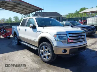 2014 Ford F-150 XL z VIN 1FTFW1ET0EFA08623, wystawiony jako IAAI lot #42108133 z przebiegiem 95 301 mil mil oraz . Historia ofert i sprzedaży dostępna na DreamBid. Obrazek 1.