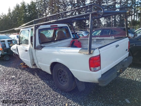2000 Ford Ranger XL with VIN 1FTYR10C0YTB40536, listed as a IAAI auction lot 41132673 with 254,905 mi miles. Bid and sale history available at carsss.com. Image 3.