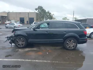 2015 Audi Q7 3.0T Premium Plus with VIN WA1LGAFE3FD024130, listed as a IAAI auction lot 41935105 with 1 mi miles. Bid and sale history available at carsss.com. Image 15.