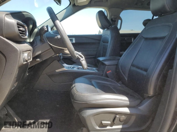 2022 Ford Explorer XLT с VIN 1FMSK7DH4NGA04848, выставлен на аукционе Copart как лот 49720905 с пробегом 50 849 миль миль и Списание • Salvage title. История ставок и продаж доступна на DreamBid. Изображение 7.