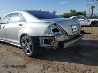 2010 Mercedes-Benz S 550 with VIN WDDNG7BB9AA287204, listed as a IAAI auction lot 41938723 with 120,576 mi miles and . Bid and sale history available at DreamBid. Image 19.