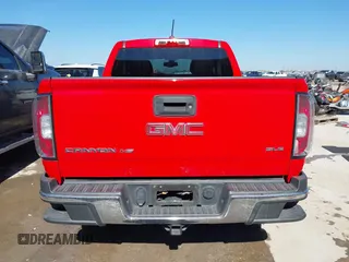 2020 GMC Canyon 2WD SLE with VIN 1GTG5CEN5L1120042, listed as a IAAI auction lot 41646040 with 66,787 mi miles. Bid and sale history available at carsss.com. Image 17.