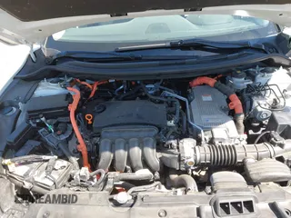 2019 Honda Clarity with VIN JHMZC5F1XKC007033, listed as a IAAI auction lot 42064611 with 28,458 mi miles. Bid and sale history available at carsss.com. Image 10.