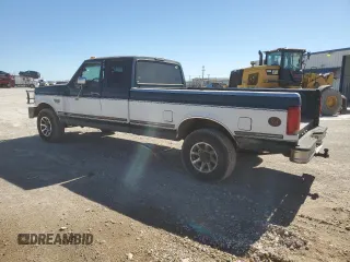 1995 Ford F-250 with VIN 1FTHX25F4SKB69890, listed as a Copart auction lot 48048305 with 368,144 mi miles and Clean Title. Bid and sale history available at carsss.com. Image 2.