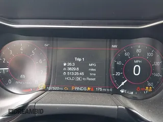 2020 Ford Mustang EcoBoost z VIN 1FA6P8TH6L5149788, wystawiony jako IAAI lot #42179624 z przebiegiem 107 520 mil mil oraz . Historia ofert i sprzedaży dostępna na DreamBid. Obrazek 7.