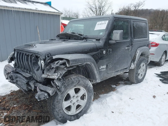 2020 Jeep Wrangler Willys z VIN 1C4GJXAG1LW118348, wystawiony jako IAAI lot #41404125 z przebiegiem 35 325 mil mil oraz . Historia ofert i sprzedaży dostępna na DreamBid. Obrazek 2.