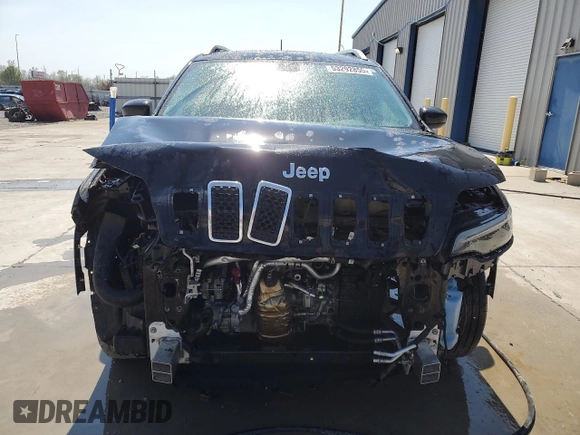 2019 Jeep Cherokee Altitude with VIN 1C4PJMLX0KD270627, listed as a Copart auction lot 53292855 with Not provided miles and Salvage title. Bid and sale history available at DreamBid. Image 5.