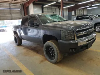 2011 Chevrolet Silverado 1500 LS with VIN 3GCPKREAXBG299493, listed as a Copart auction lot 48666955 with 190,994 mi miles and Salvage Title. Bid and sale history available at carsss.com. Image 4.