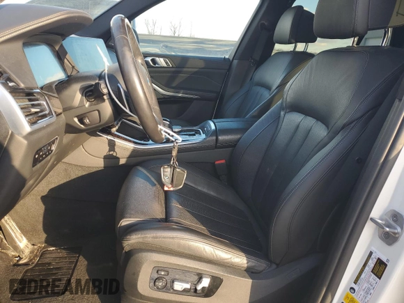 2021 BMW X5 M50i with VIN 5UXJU4C03M9E80842, listed as a Copart auction lot 42736845 with 75,390 mi miles and Salvage Title. Bid and sale history available at carsss.com. Image 7.