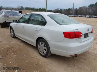 2014 Volkswagen Jetta Sedan SE with VIN 3VWD17AJ5EM417422, listed as a IAAI auction lot 41688051 with 80,682 mi miles. Bid and sale history available at carsss.com. Image 3.