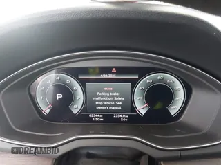 2021 Audi Q5 Premium Plus z VIN WA1BAAFY5M2004171, wystawiony jako IAAI lot #42140899 z przebiegiem 62 544 mil mil oraz . Historia ofert i sprzedaży dostępna na DreamBid. Obrazek 7.