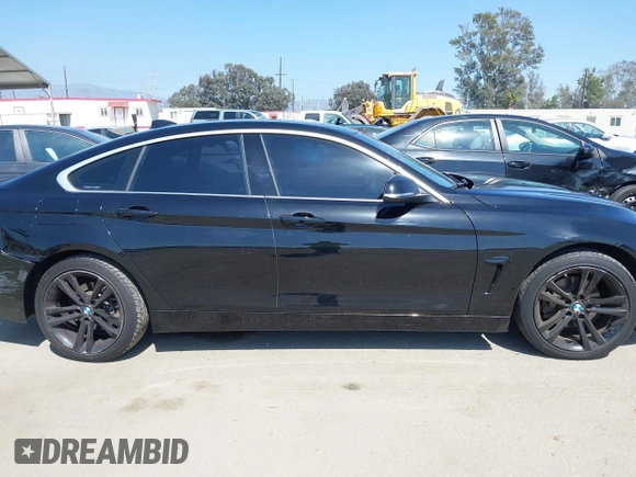 2016 BMW 4 Series 428i xDrive z VIN WBA4C9C58GG141210, wystawiony jako IAAI lot #42218036 z przebiegiem 88 864 mil mil oraz . Historia ofert i sprzedaży dostępna na DreamBid. Obrazek 13.