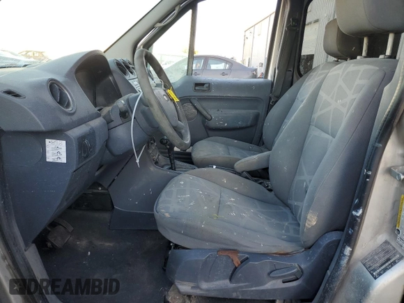 2010 Ford Transit Connect XLT с VIN NM0LS6BN3AT035244, выставлен на аукционе Copart как лот 81675084 с пробегом 148 874 миль миль и На запчасти • Non repairable. История ставок и продаж доступна на DreamBid. Изображение 7.