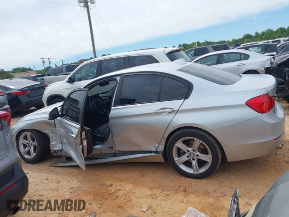 2015 BMW 3 Series 328i with VIN WBA3A5C59FP605386, listed as a IAAI auction lot 42309429 with 164,463 mi miles and . Bid and sale history available at DreamBid. Image 14.
