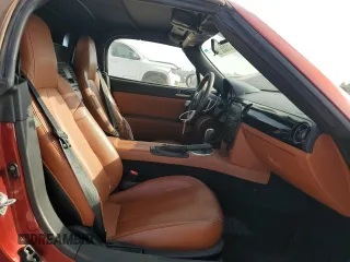 2007 Mazda MX-5 Miata Sport z VIN JM1NC25F270127574, wystawiony jako Copart lot #51538215 z przebiegiem 131 339 mil mil oraz Szkoda całkowita • Salvage title. Historia ofert i sprzedaży dostępna na DreamBid. Obrazek 10.