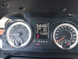 2018 Ram 1500 Big Horn с VIN 1C6RR7GG3JS319415, выставлен на аукционе IAAI как лот 42517862 с пробегом 117 906 миль миль и . История ставок и продаж доступна на DreamBid. Изображение 7.
