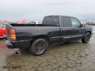2003 Chevrolet Silverado 1500 Work Truck with VIN 2GCEC19X531171533, listed as a Copart auction lot 43610735 with 158,646 mi miles and Salvage Title. Bid and sale history available at carsss.com. Image 3.
