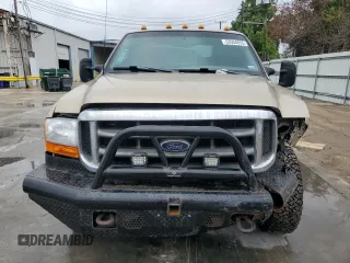 2000 Ford F-250 XL with VIN 1FTNW21F8YED04548, listed as a Copart auction lot 53504655 with 237,741 mi miles and Salvage title. Bid and sale history available at DreamBid. Image 5.