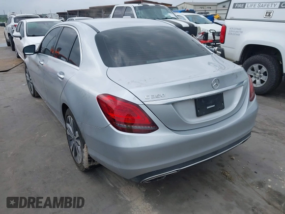 2020 Mercedes-Benz C 300 с VIN WDDWF8DBXLR539976, выставлен на аукционе IAAI как лот 42116664 с пробегом 88 064 миль миль и . История ставок и продаж доступна на DreamBid. Изображение 3.