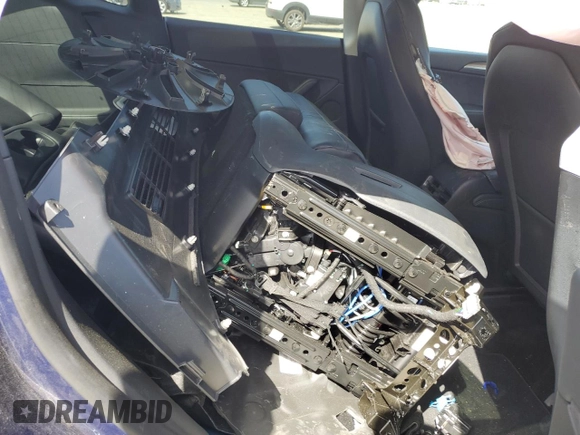 2023 Tesla Model Y Long Range with VIN 7SAYGAEE8PF927092, listed as a Copart auction lot 53917185 with 17,639 mi miles and Salvage Title. Bid and sale history available at DreamBid. Image 10.