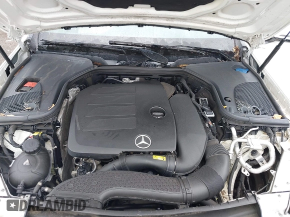 2020 Mercedes-Benz E 350 с VIN WDDZF8EB1LA721611, выставлен на аукционе IAAI как лот 42242033 с пробегом 70 642 миль миль и . История ставок и продаж доступна на DreamBid. Изображение 10.