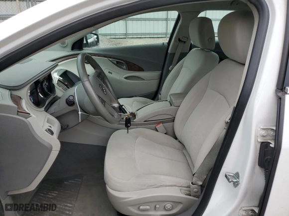 2012 Buick LaCrosse Convenience with VIN 1G4GB5E33CF368176, listed as a Copart auction lot 58062054 with 50,806 mi miles and Salvage Title. Bid and sale history available at carsss.com. Image 7.