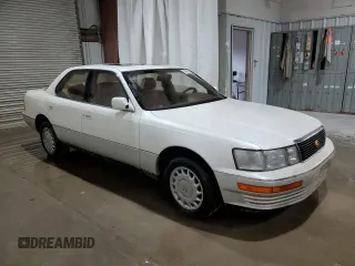 1992 Lexus LS z VIN JT8UF11E9N0108588, wystawiony jako Copart lot #74791454 z przebiegiem 122 586 mil mil oraz Szkody całkowita. Historia ofert i sprzedaży dostępna na DreamBid. Obrazek 4.