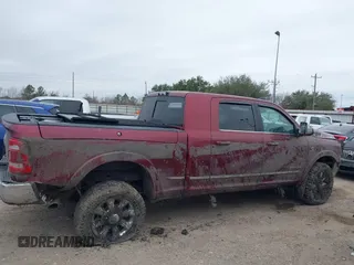 2019 Ram 2500 Limited z VIN 3C6UR5TLXKG514230, wystawiony jako IAAI lot #41628680 z przebiegiem Nie podano mil oraz . Historia ofert i sprzedaży dostępna na DreamBid. Obrazek 13.