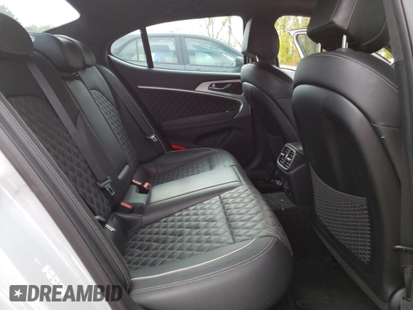 2019 Genesis G70 3.3T Advanced with VIN KMTG34LE8KU037427, listed as a Copart auction lot 73787334 with 57,720 mi miles and Salvage Title. Bid and sale history available at carsss.com. Image 10.