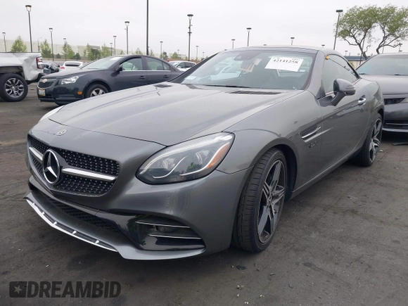 2020 Mercedes-Benz SLC 300 с VIN W1KPK3JA2LF172930, выставлен на аукционе IAAI как лот 42141258 с пробегом 13 081 миль миль и . История ставок и продаж доступна на DreamBid. Изображение 2.