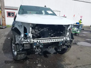 2023 Chevrolet Silverado 1500 LT with VIN 3GCUDDE83PG248745, listed as a IAAI auction lot 41765367 with 31,256 mi miles. Bid and sale history available at carsss.com. Image 6.