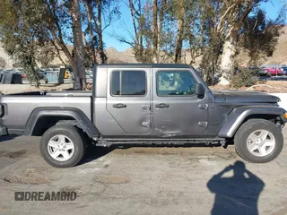 2022 Jeep Gladiator Texas Trail with VIN 1C6HJTAG3NL149531, listed as a IAAI auction lot 41286542 with 40,416 mi miles. Bid and sale history available at carsss.com. Image 13.