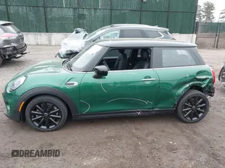 2021 MINI Hardtop Cooper with VIN WMWXR3C09M2N45834, listed as a IAAI auction lot 41892670 with 10,512 mi miles and . Bid and sale history available at DreamBid. Image 14.