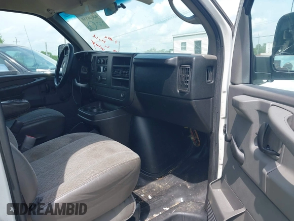 2011 Chevrolet Express Cargo with VIN 1GCWGFBA3B1107667, listed as a IAAI auction lot 42066960 with 300,390 mi miles. Bid and sale history available at carsss.com. Image 5.