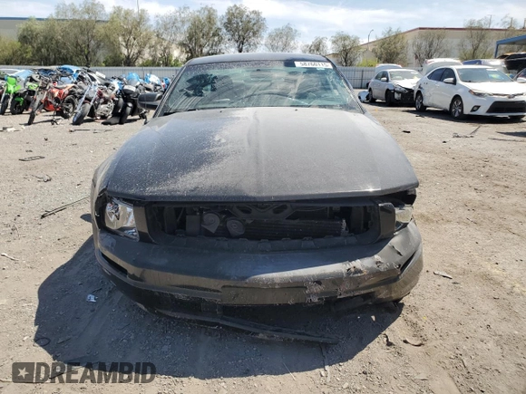 2008 Ford Mustang Deluxe with VIN 1ZVHT80N585161640, listed as a Copart auction lot 58760115 with 137,333 mi miles and Salvage title. Bid and sale history available at DreamBid. Image 5.